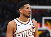 开云下载-辽宁队险胜骑士，布克点燃赛场