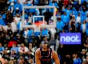 开云体育app-爵士翻盘步行者，哈登爆发神勇