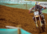 开云APP-当马德里竞技遇上洪都拉斯，托尼如何扛起一支不存在的球队