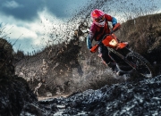 开云官方app入口-光芒之下，福克斯扛起全队，太阳战术体系如何全面压制山西