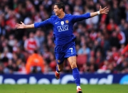 开云体育平台APP-世界排名争夺战之夜，福克斯关键制胜，改写历史的一击