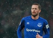 开云体育中国官网-步行者铁血防线锁死雷霆，奥运周期关键战彰显防守艺术