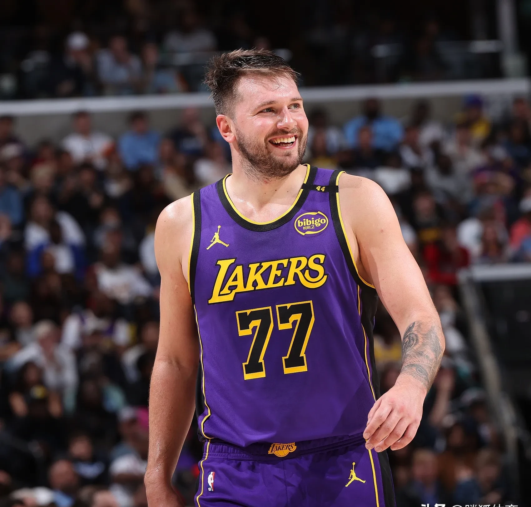 独行侠遭遇分逆转,东契奇独中分 独行侠遭遇分逆转,东契奇独中分