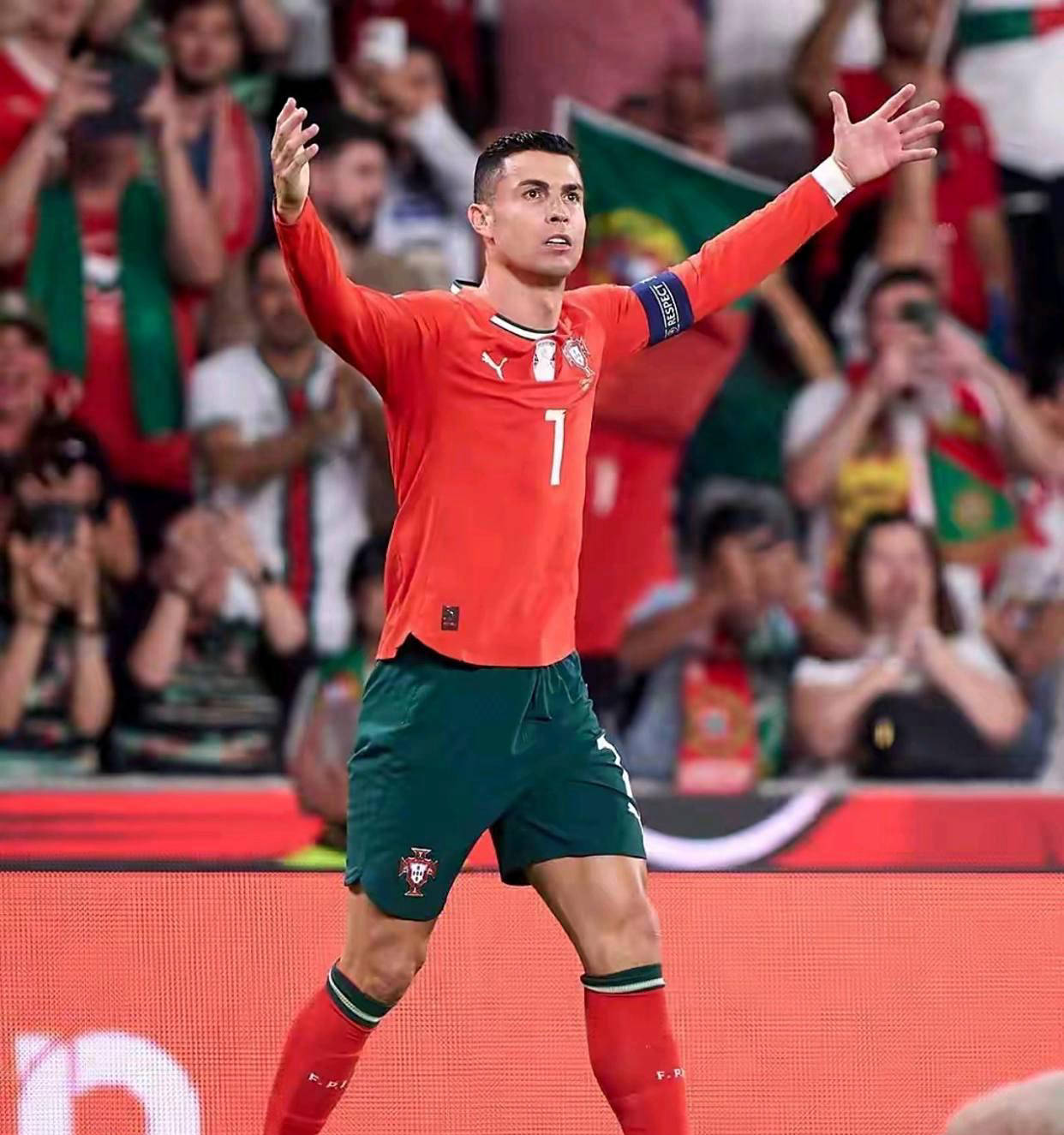 匈牙利国家队发挥出色,轻松晋级 匈牙利国家队发挥出色,轻松晋级