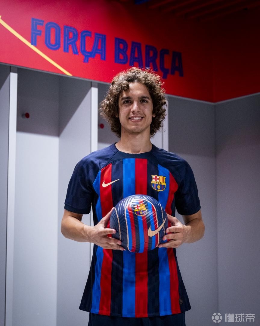 土耳其足球新星尤沃纳发表看法,高呼奋进进取精神的简单介绍 土耳其足球新星尤沃纳发表看法,高呼奋进进取精神的简单介绍