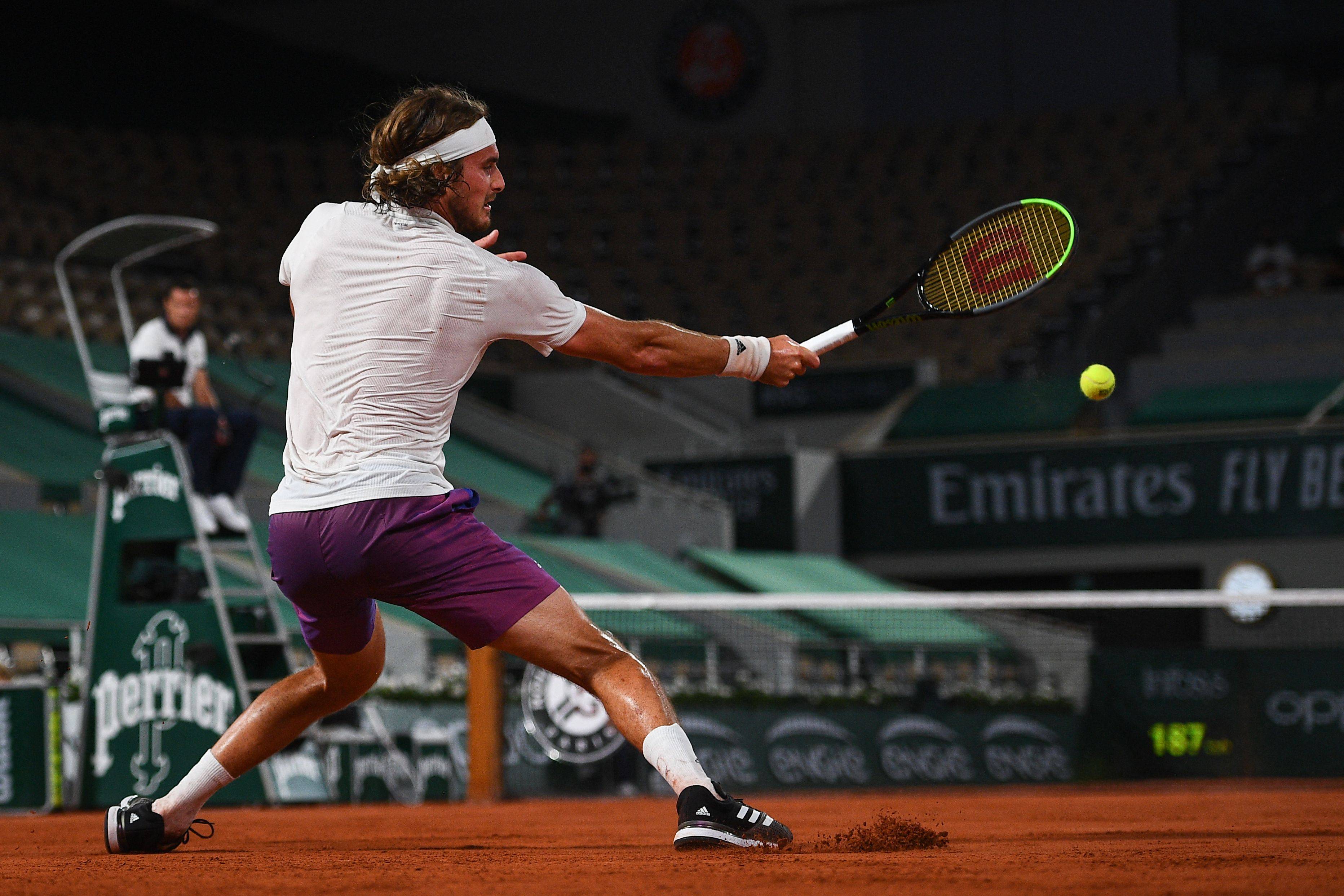 关于美国网球队强势日本网球队，西西帕斯制霸全场的信息