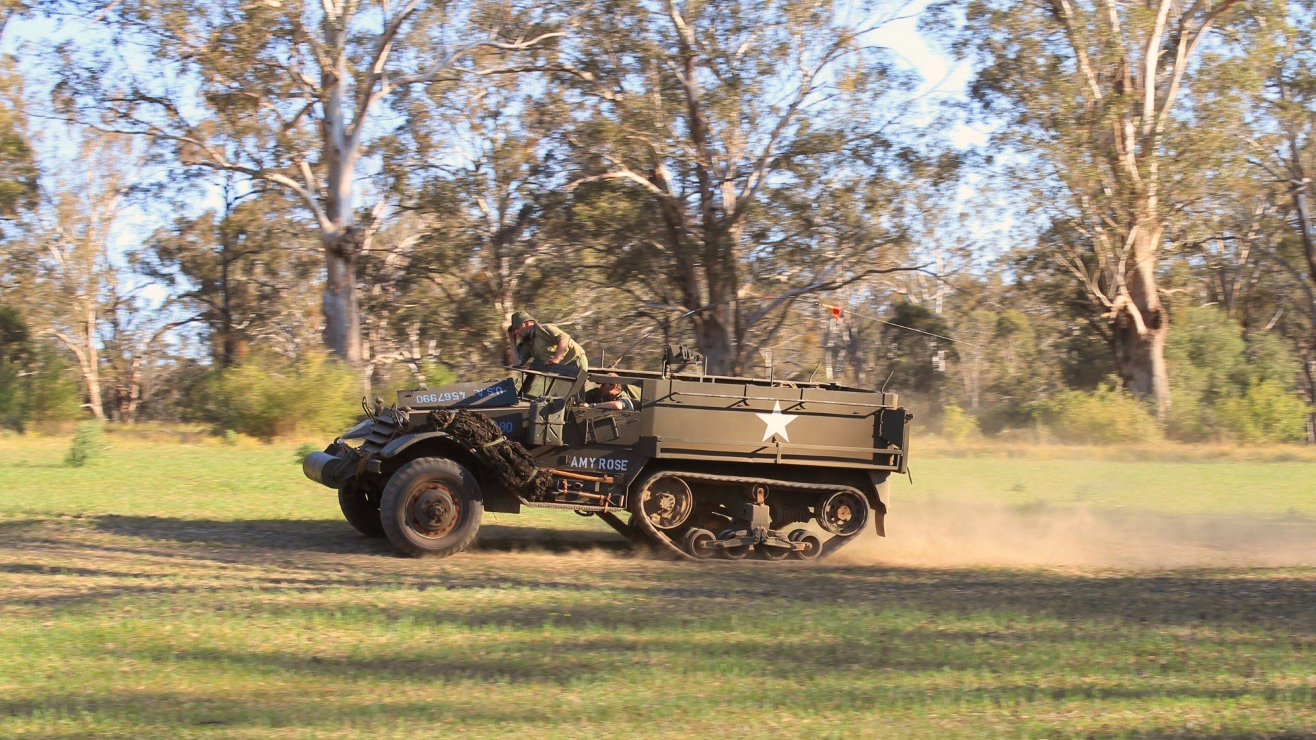 西决生死战之夜，库里关键回合不手软，三分如雨定乾坤