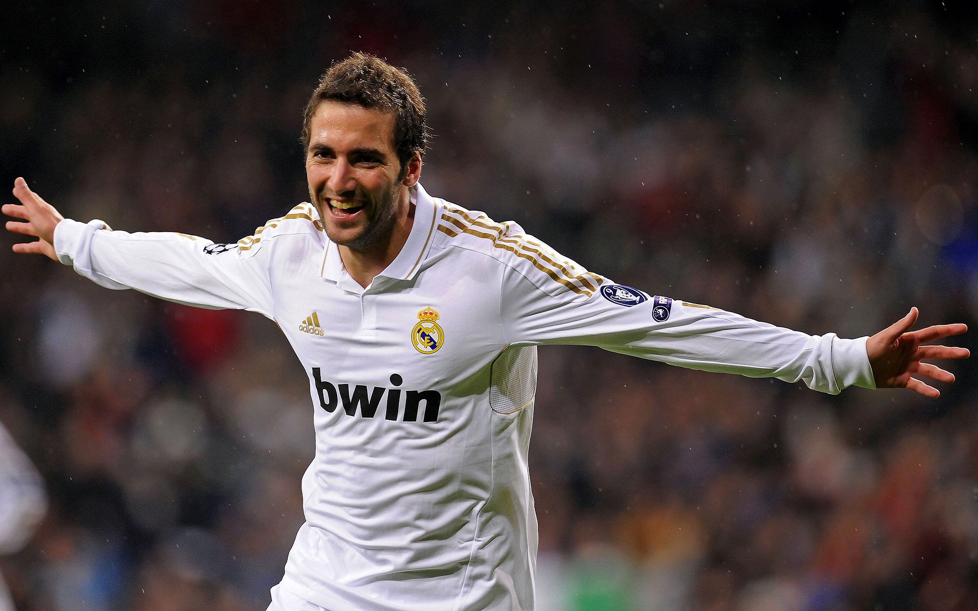 库里爆发，勇士连续得分压制湖人，一场战术与意志的完美风暴