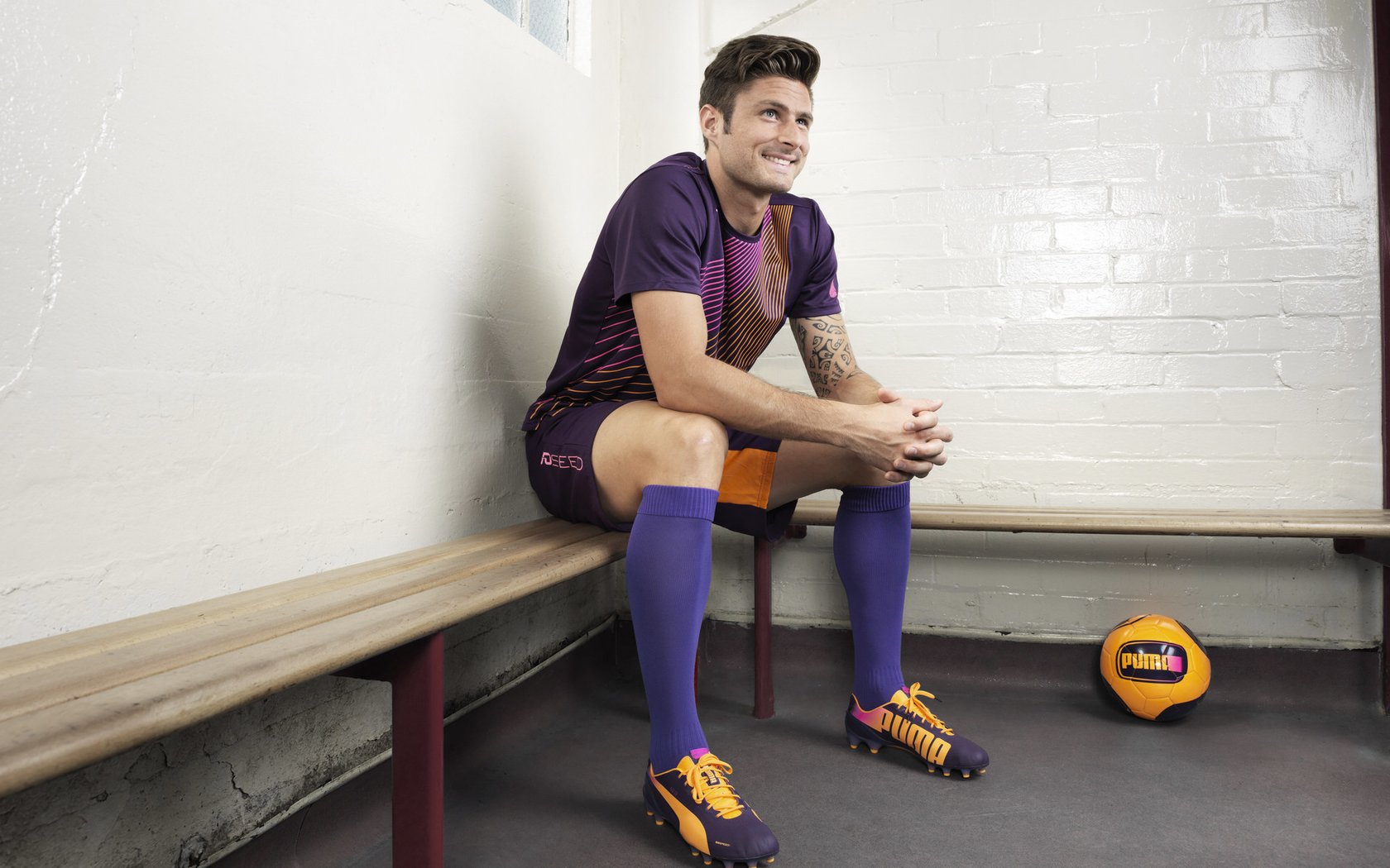 范弗利特惊艳四座！上海队力克黄蜂，诠释唯一的篮球艺术